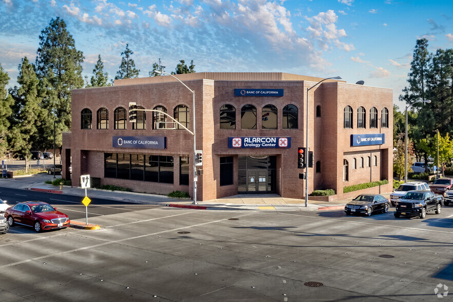 2133 W Beverly Blvd, Montebello, CA for sale - Building Photo - Image 1 of 1