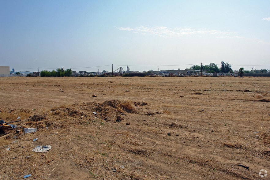 Jackson Rd @ Harlin Dr., Sacramento, CA for sale - Primary Photo - Image 1 of 5