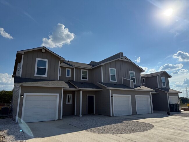 More details for 7215 John Palmer Dr, San Antonio, TX - Multifamily for Sale