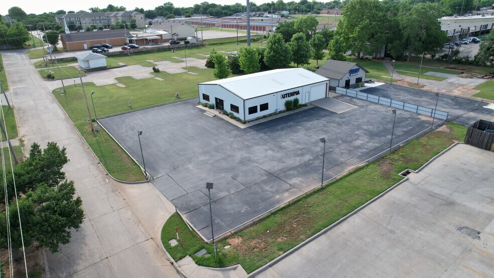 1665 W Legacy Dr, Duncan, OK à vendre - Photo du bâtiment - Image 2 de 36