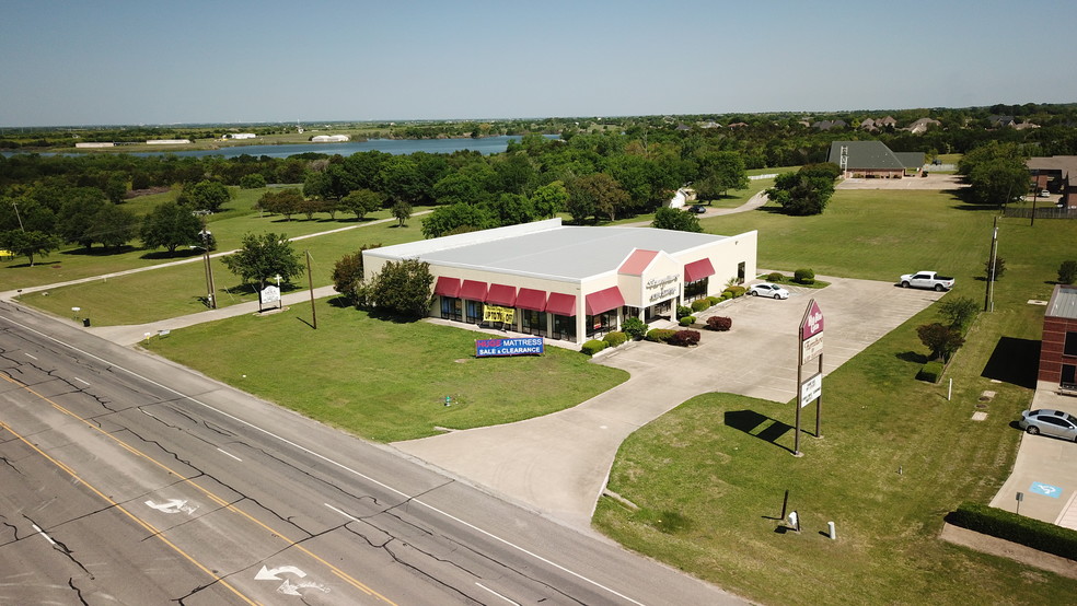 2400 W Ennis Ave, Ennis, TX à vendre - Autre - Image 1 de 1