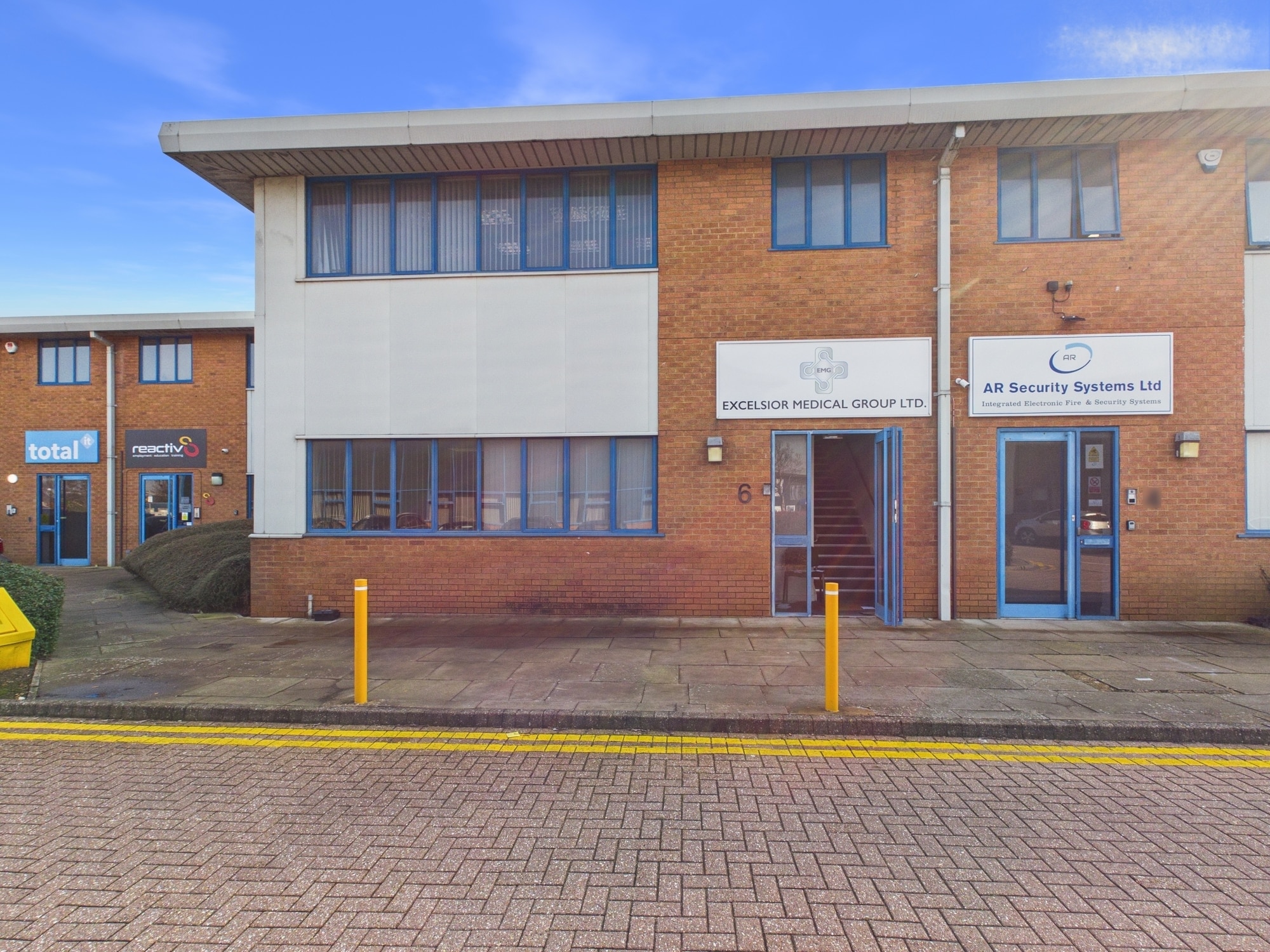 6 Railton Rd, Kempston for lease Building Photo- Image 1 of 5