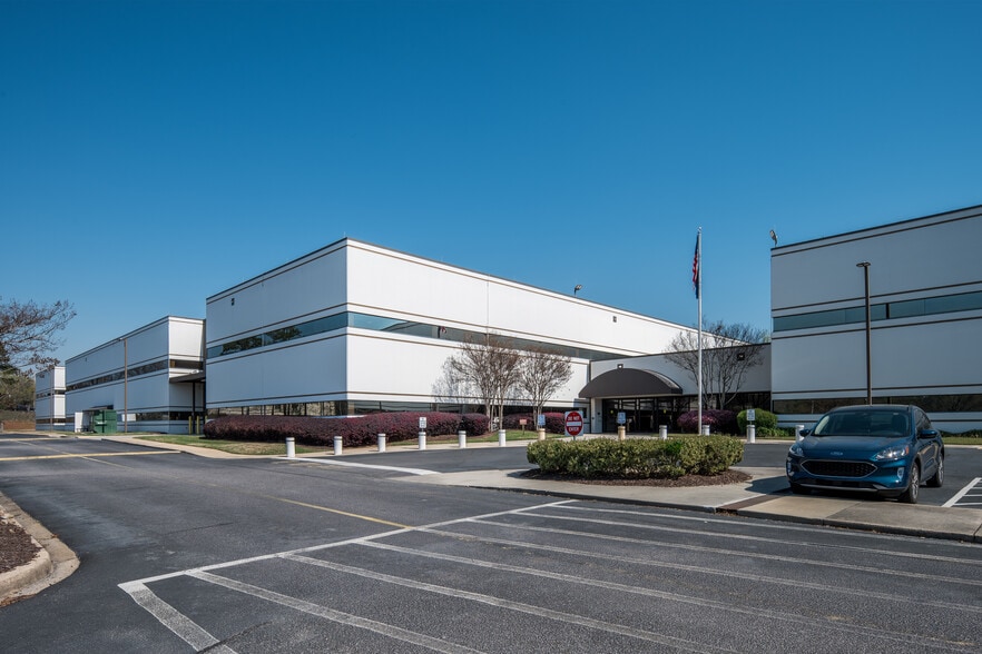 101 Greystone Blvd, Columbia, SC for sale - Building Photo - Image 2 of 14