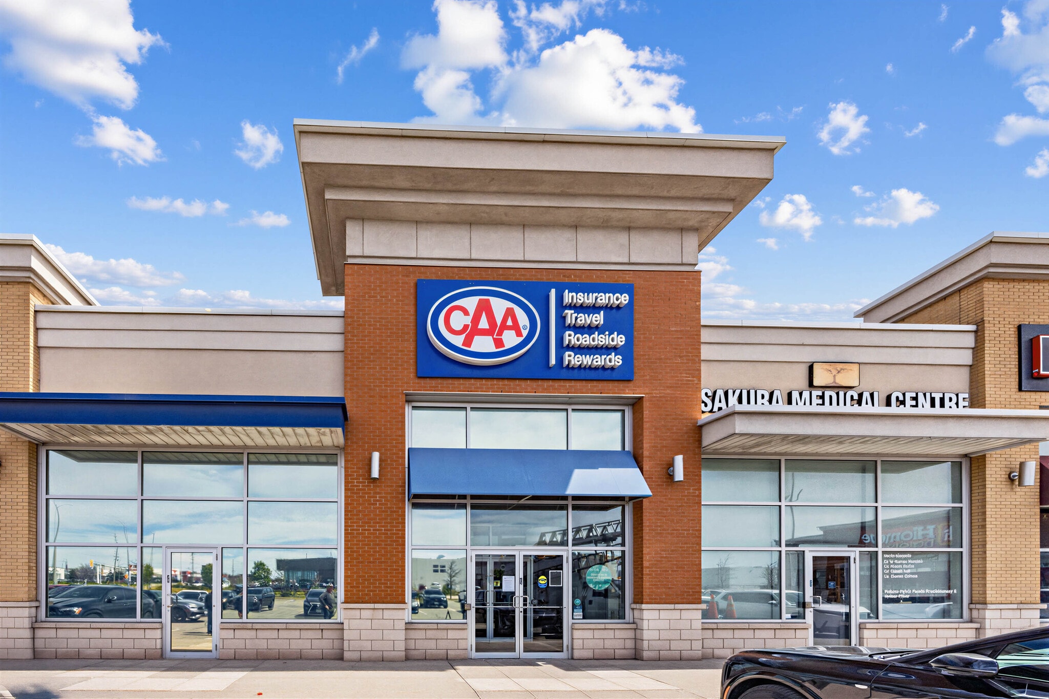 215 Delta Park Blvd, Brampton, ON for lease Building Photo- Image 1 of 9