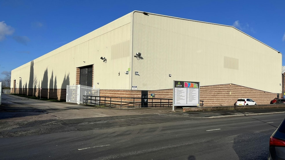 Arrow Trading Estate, Corporation Rd, Manchester for lease - Building Photo - Image 2 of 14