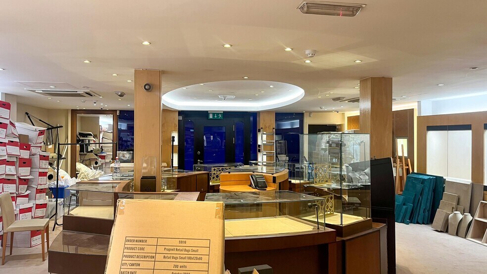 23-25 Market St, Leicester à vendre - Photo du bâtiment - Image 3 de 10