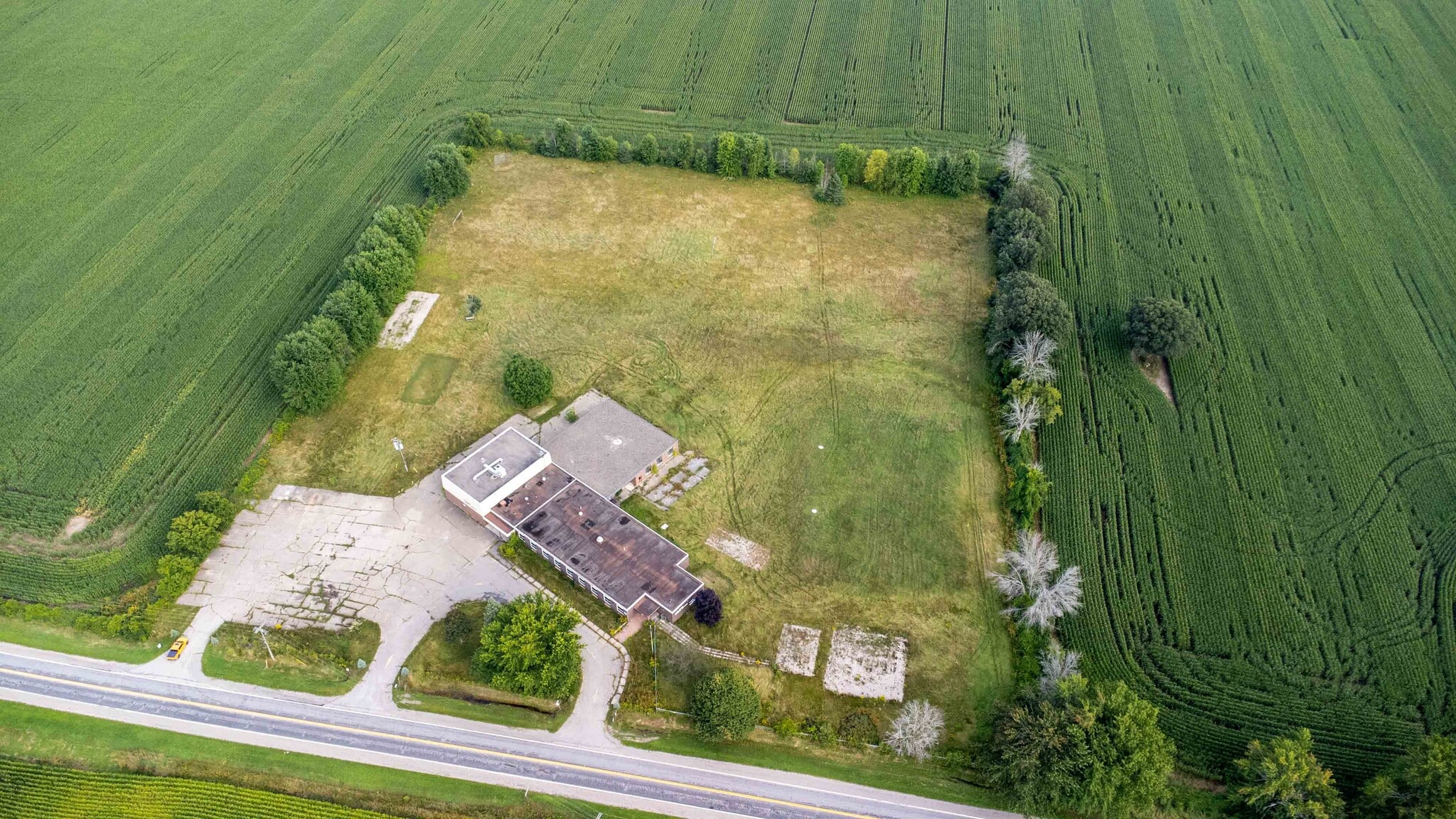 2159 County Rd 16, Merrickville, ON for sale Primary Photo- Image 1 of 23