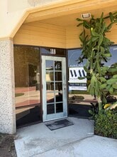 27715 Jefferson Ave, Temecula, CA for lease Interior Photo- Image 1 of 9