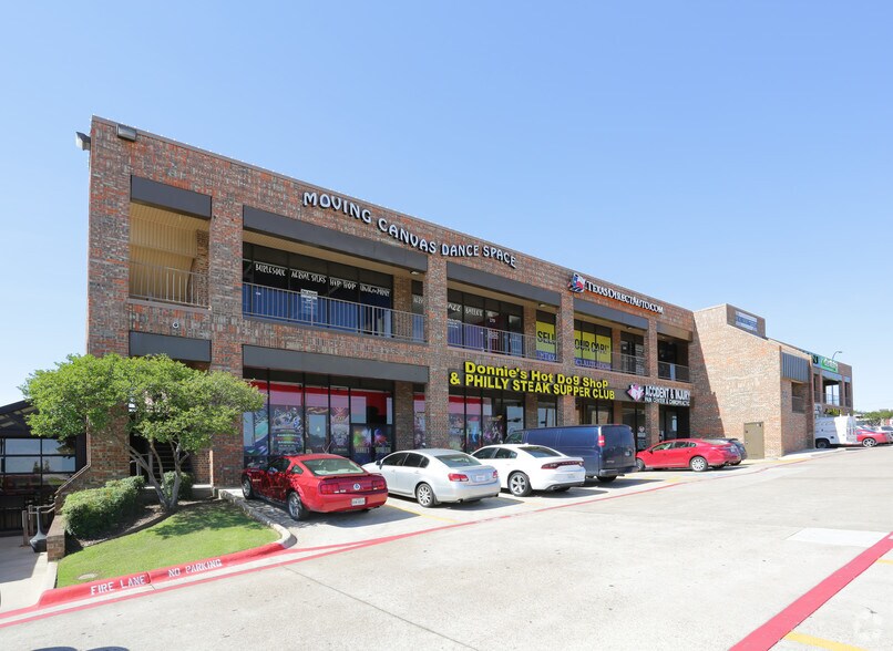 900 E Copeland Rd, Arlington, TX à louer - Photo du bâtiment - Image 3 de 6