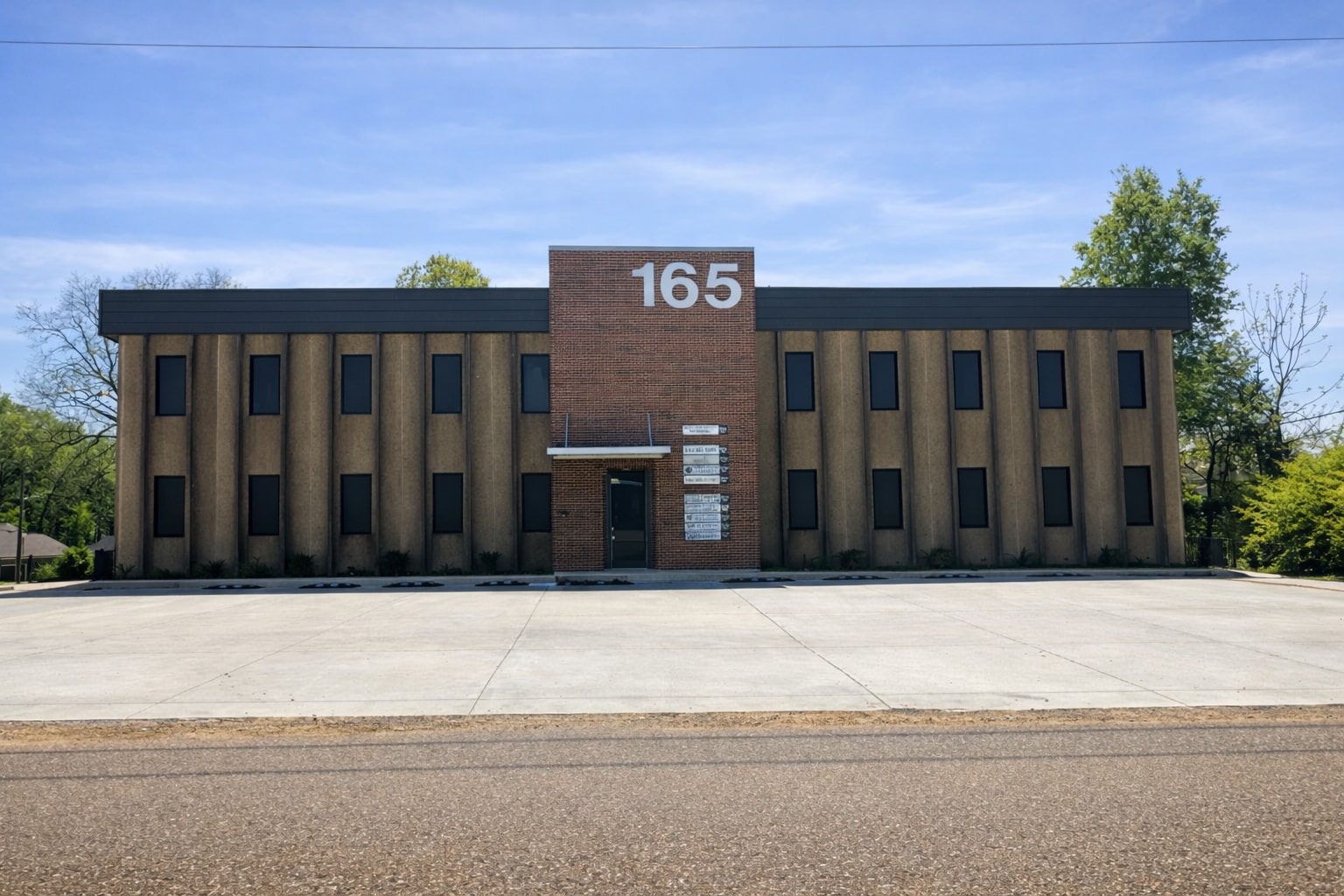 165 W South St, Hernando, MS for sale Primary Photo- Image 1 of 8
