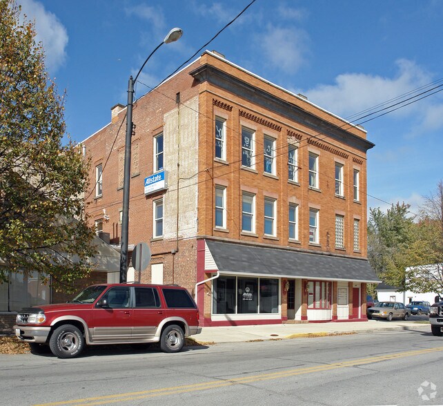 607 Main St, Huron, OH à louer - Photo du bâtiment - Image 2 de 2