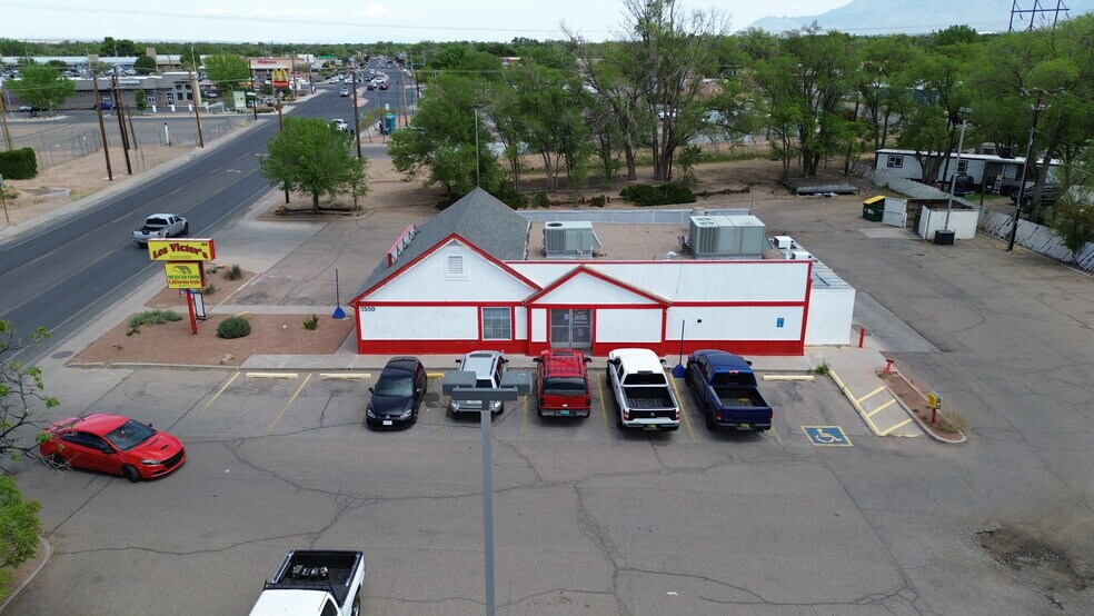 3550 Isleta Blvd SE, Albuquerque, NM à vendre - Photo du bâtiment - Image 2 de 16