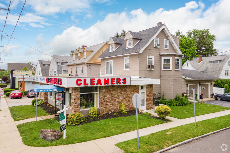 129 Montgomery Ave, Bala Cynwyd, PA à vendre - Photo du bâtiment - Image 1 de 1