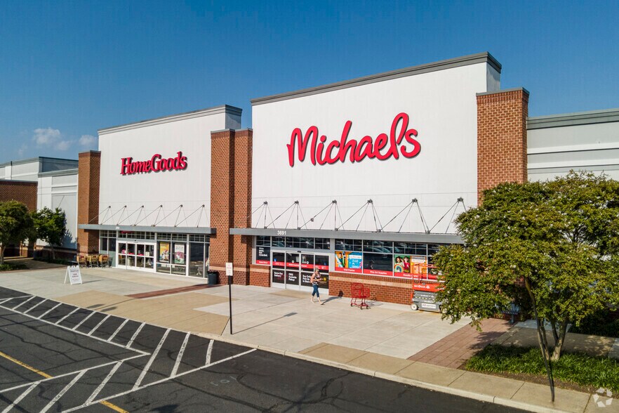 3101-3551 Richmond Hwy, Alexandria, VA à louer - Photo du bâtiment - Image 2 de 3