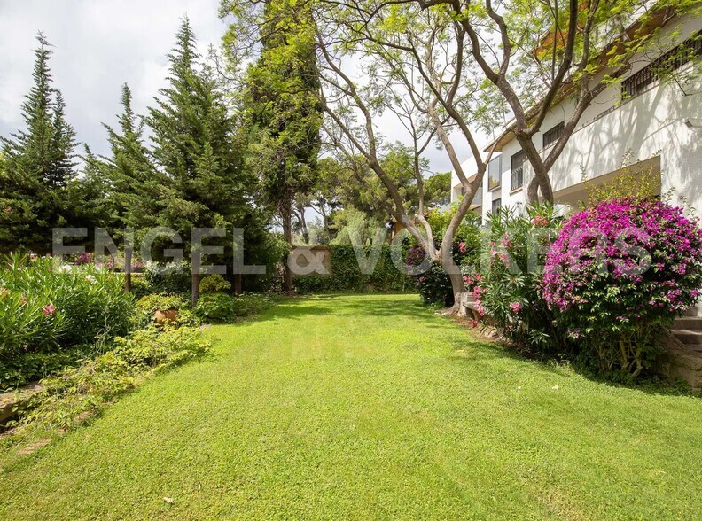 Bureau dans Barcelone, Barcelona à vendre - Photo du bâtiment - Image 2 de 9