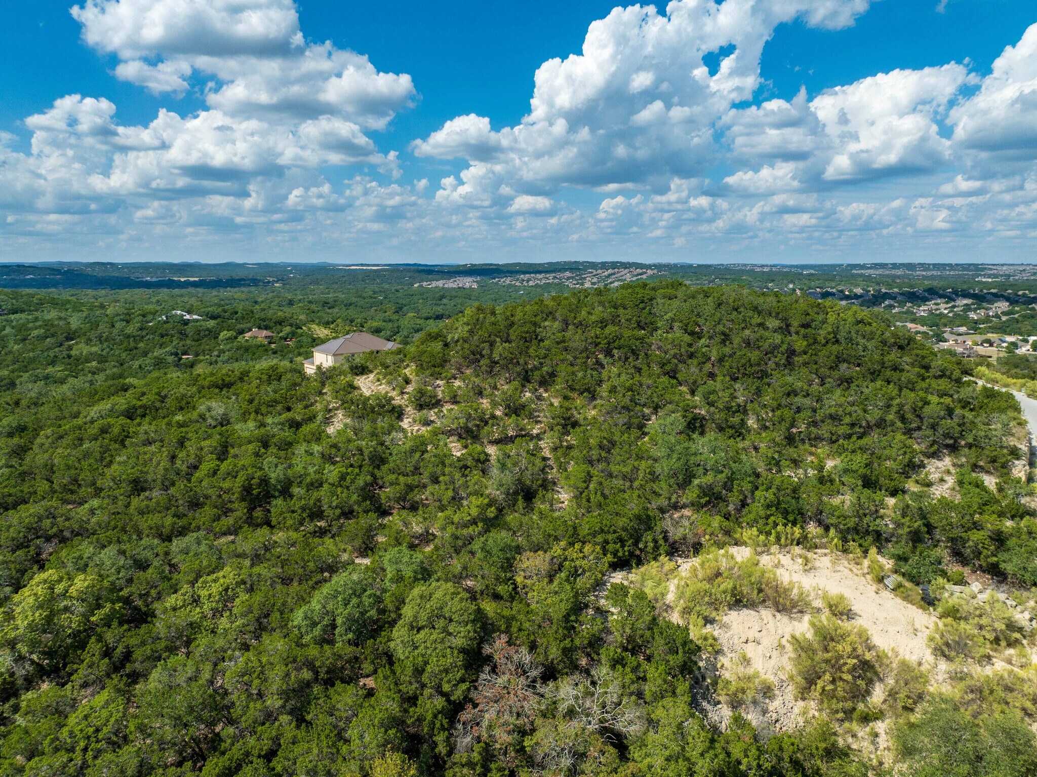 8700 Cross Mountain Trl, San Antonio, TX à vendre Aérien- Image 1 de 30