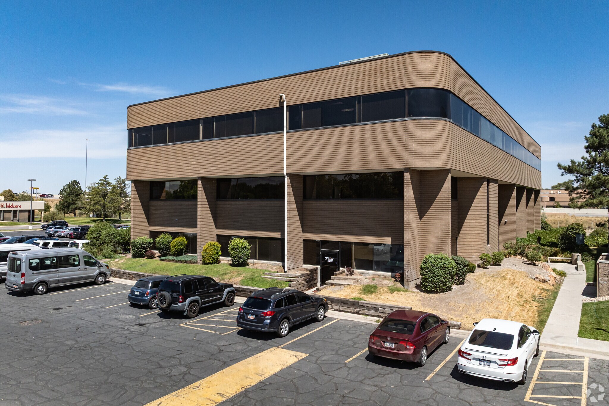 1455 W 2200 S, Salt Lake City, UT à louer Photo principale- Image 1 de 17