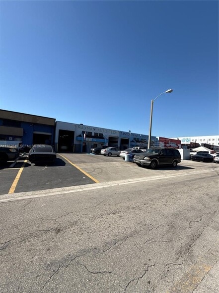 1750 W 41st St, Hialeah, FL for sale - Building Photo - Image 3 of 3