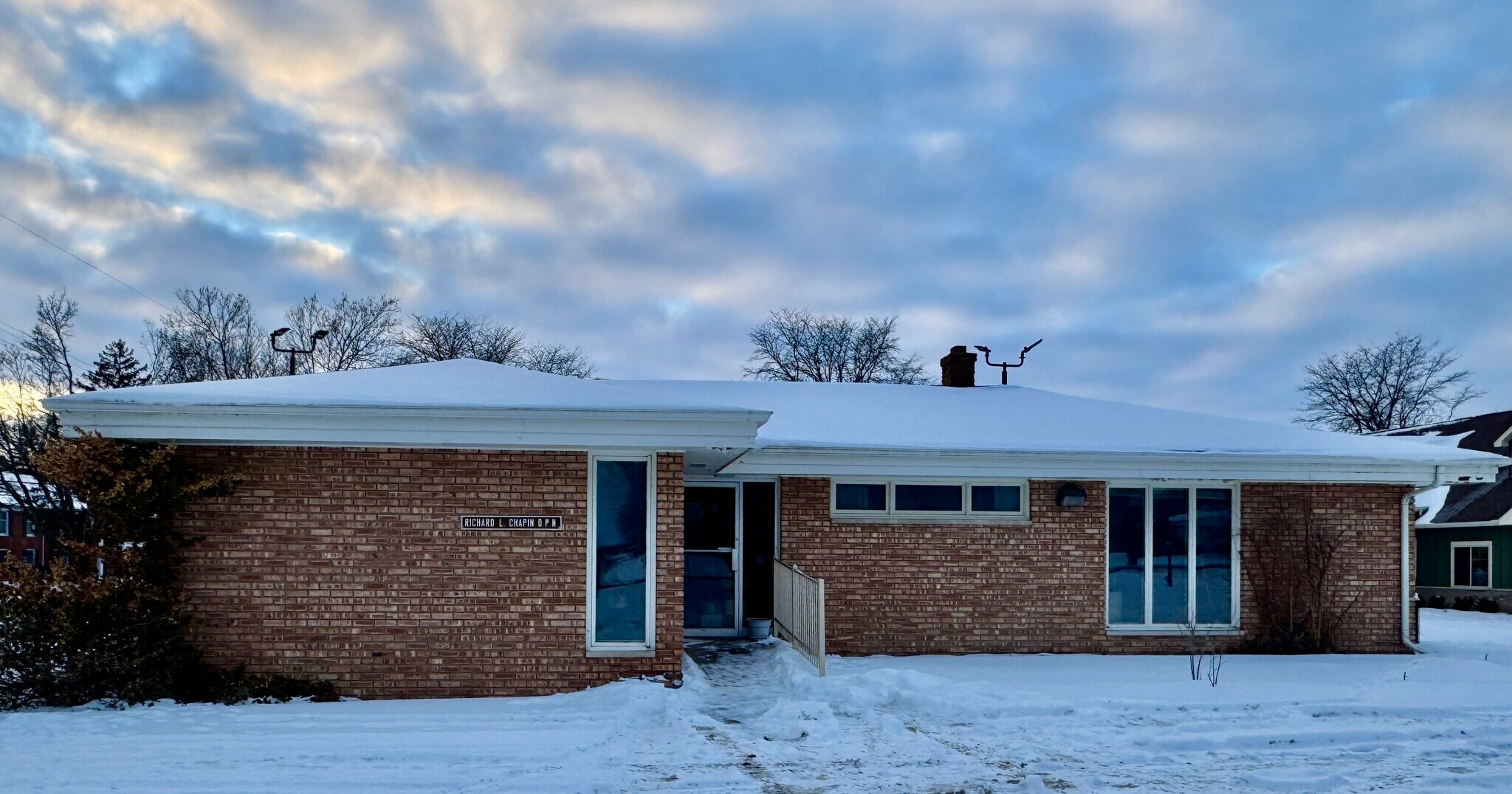 327 E North St, Owosso, MI for sale Primary Photo- Image 1 of 7