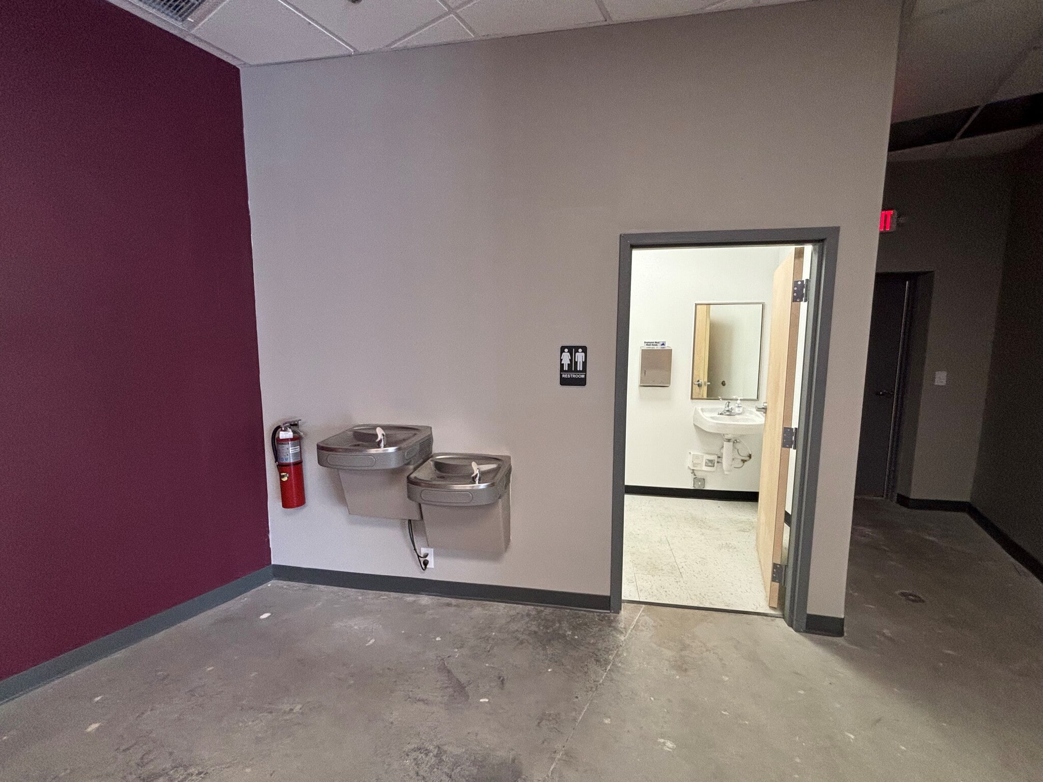 351-355 N Ronald Reagan Blvd, Longwood, FL for lease Building Photo- Image 1 of 3