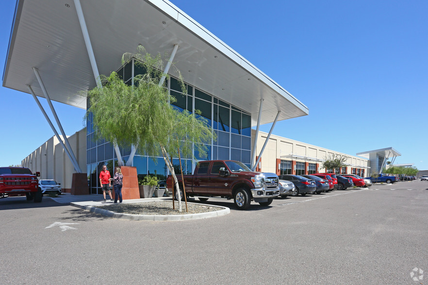 1550 W Southern Ave, Mesa, AZ for lease - Building Photo - Image 1 of 18