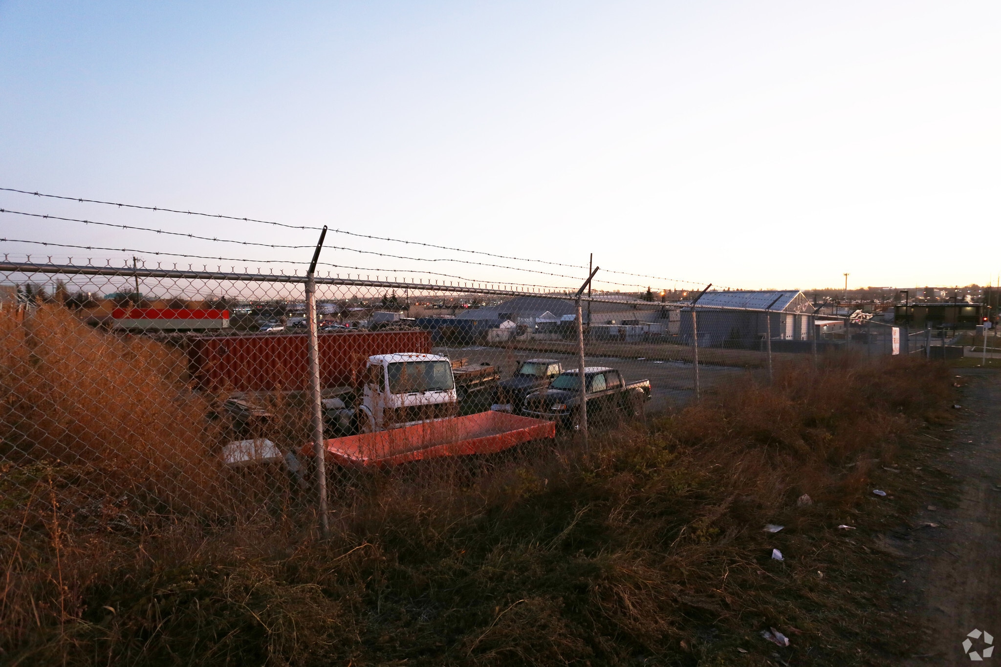 412 36 Ave, Calgary, AB for sale Primary Photo- Image 1 of 7