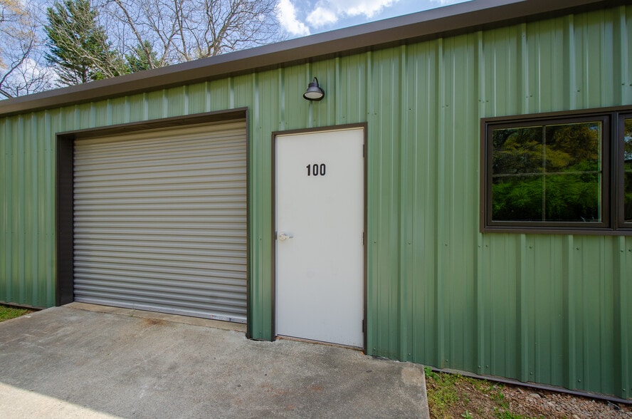 100 Candler St, Villa Rica, GA à vendre - Photo du bâtiment - Image 3 de 15