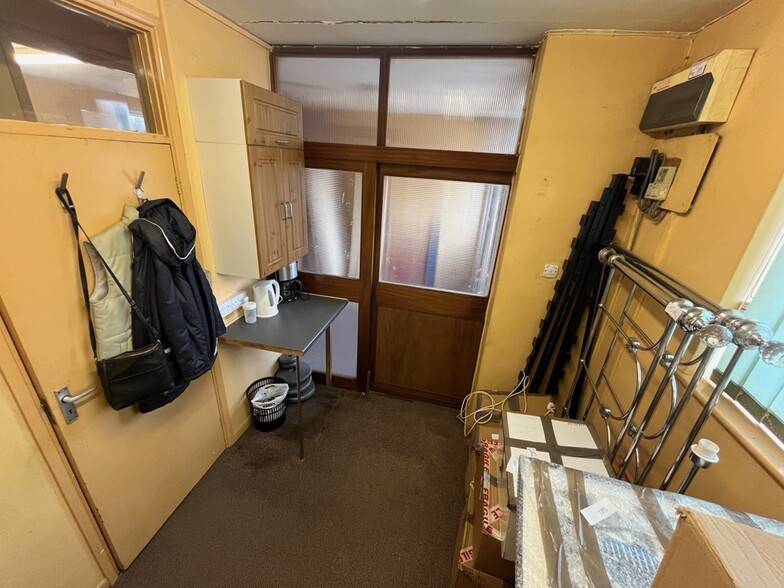 6 Maiden St, Leicester for lease - Interior Photo - Image 3 of 6