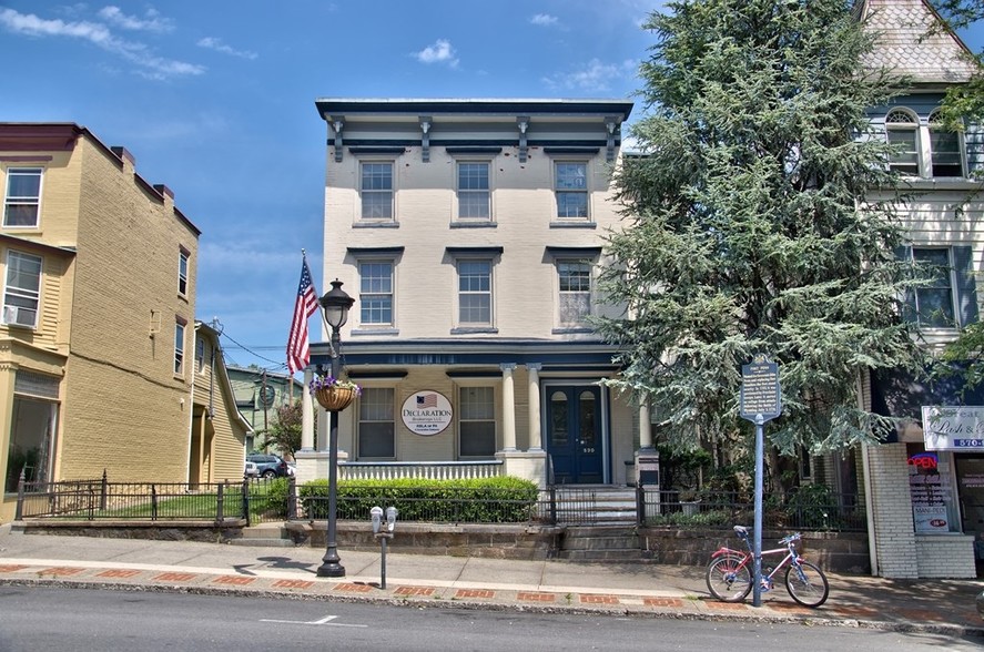 530 Main St, Stroudsburg, PA à vendre - Photo du bâtiment - Image 1 de 1