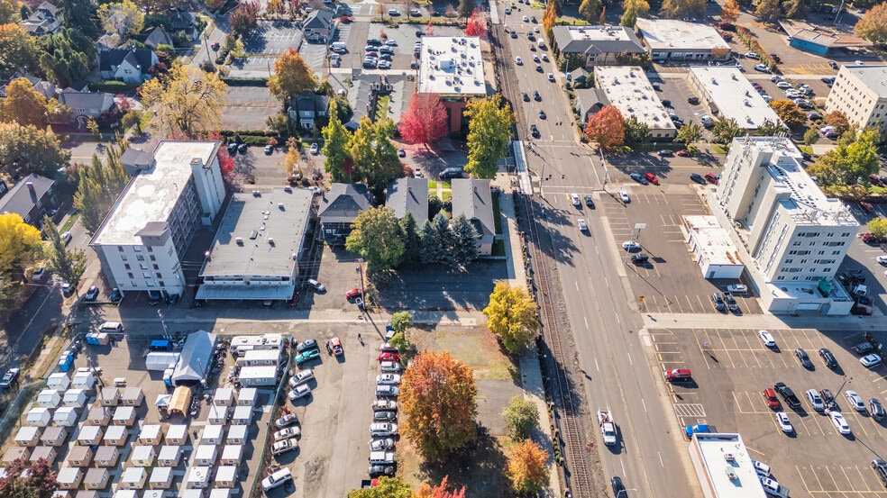 348 12th NE st, Salem, OR for sale - Building Photo - Image 2 of 6