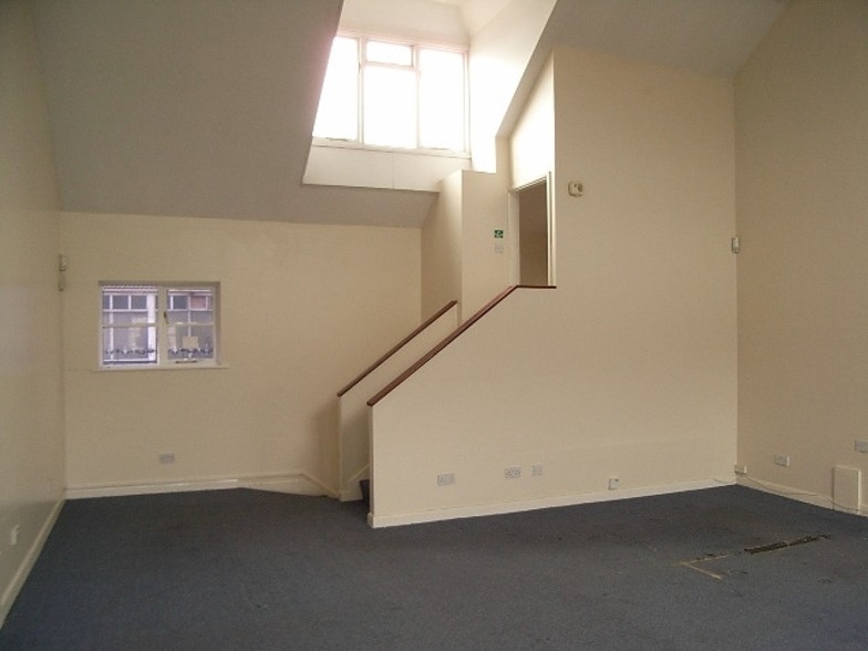 Castlegate Quay, Stockton On Tees for lease - Interior Photo - Image 2 of 3