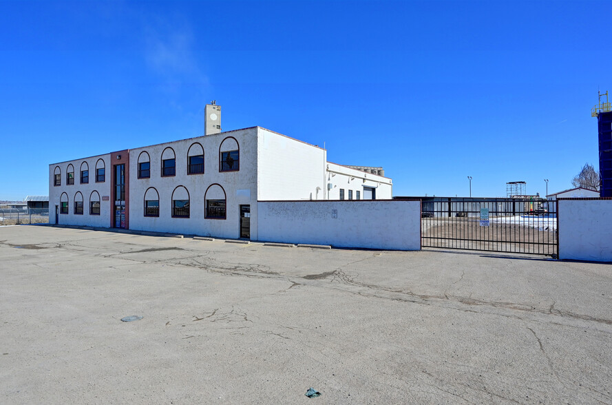 5750 N Pecos St, Denver, CO for lease - Primary Photo - Image 1 of 13