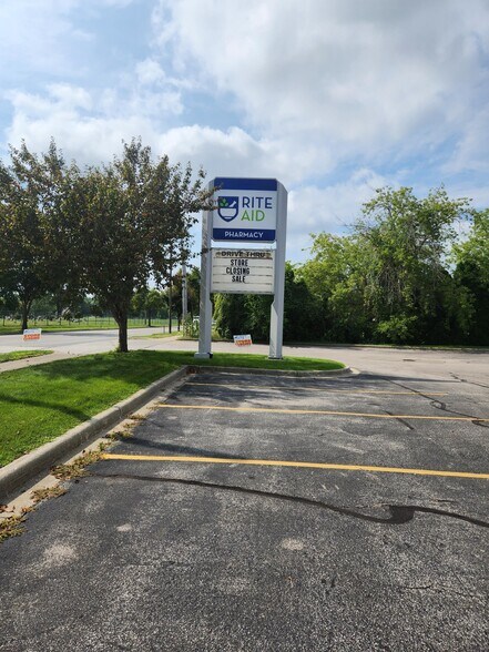 3880 E Wilder Rd, Bay City, MI à louer - Photo du bâtiment - Image 2 de 4