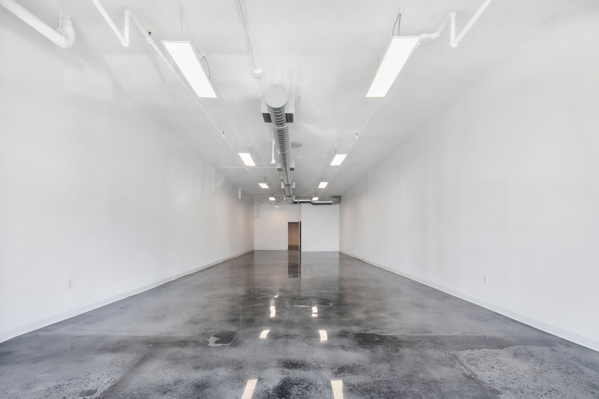 5166-5190 Atlantic Ave, Long Beach, CA à louer Photo intérieure- Image 1 de 17