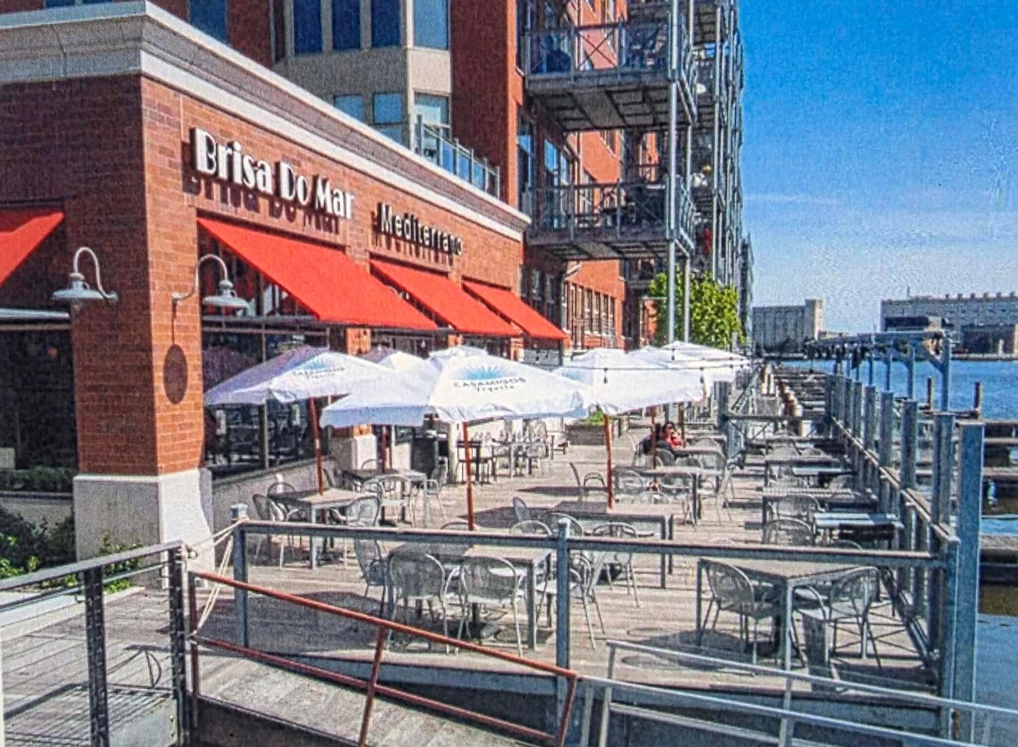 509-643 E Erie St, Milwaukee, WI for sale Primary Photo- Image 1 of 15