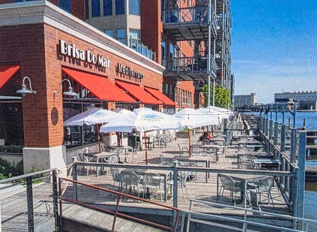 More details for 509-643 E Erie St, Milwaukee, WI - Multifamily for Sale