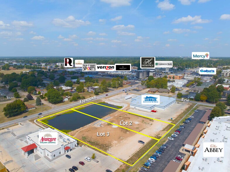 3200 Fremont Ave, Springfield, MO à vendre - Photo du bâtiment - Image 3 de 7