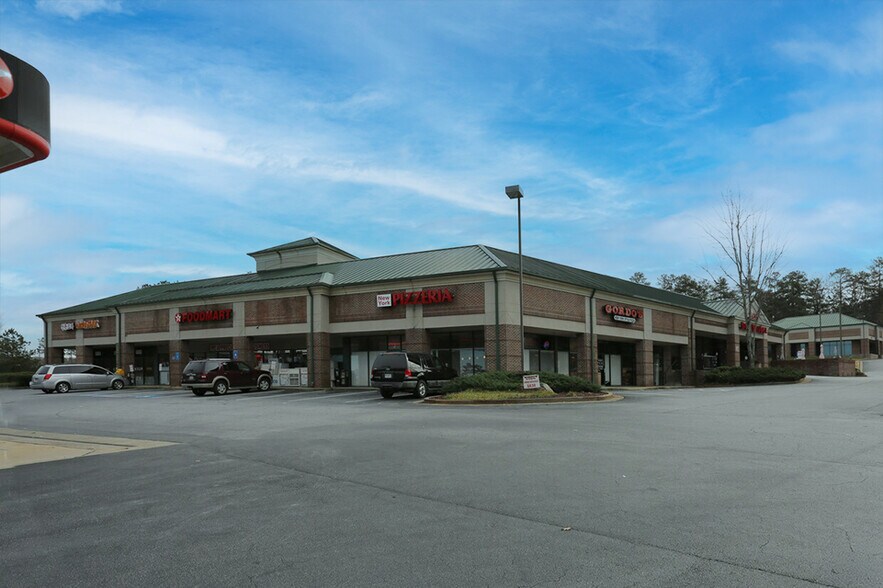 2590 Peachtree Industrial Blvd, Duluth, GA à louer - Photo du bâtiment - Image 2 de 9