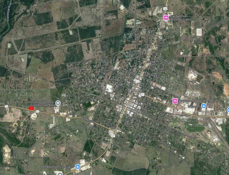 1552 TX-72, Cuero, TX à vendre - Photo principale - Image 2 de 3