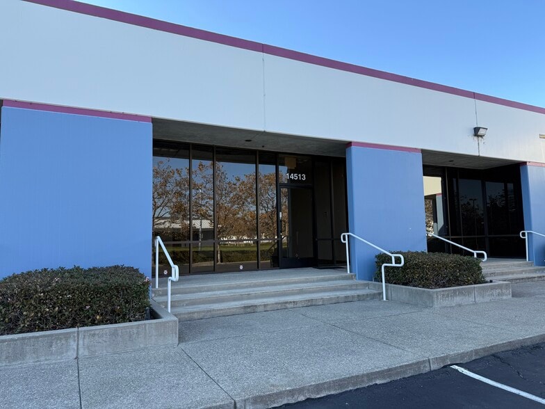 14501-14655 Catalina St, San Leandro, CA for lease - Building Photo - Image 2 of 8