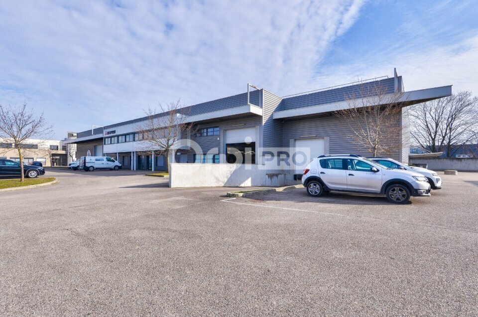 151 B Route De Grenoble, Saint-Priest for lease Building Photo- Image 1 of 13