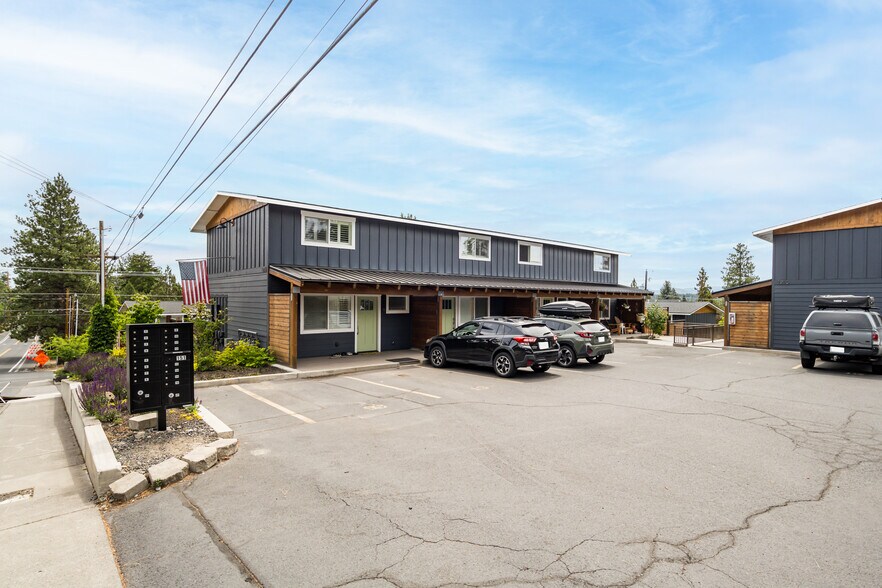 1215 NW Portland Ave, Bend, OR for sale - Building Photo - Image 3 of 26