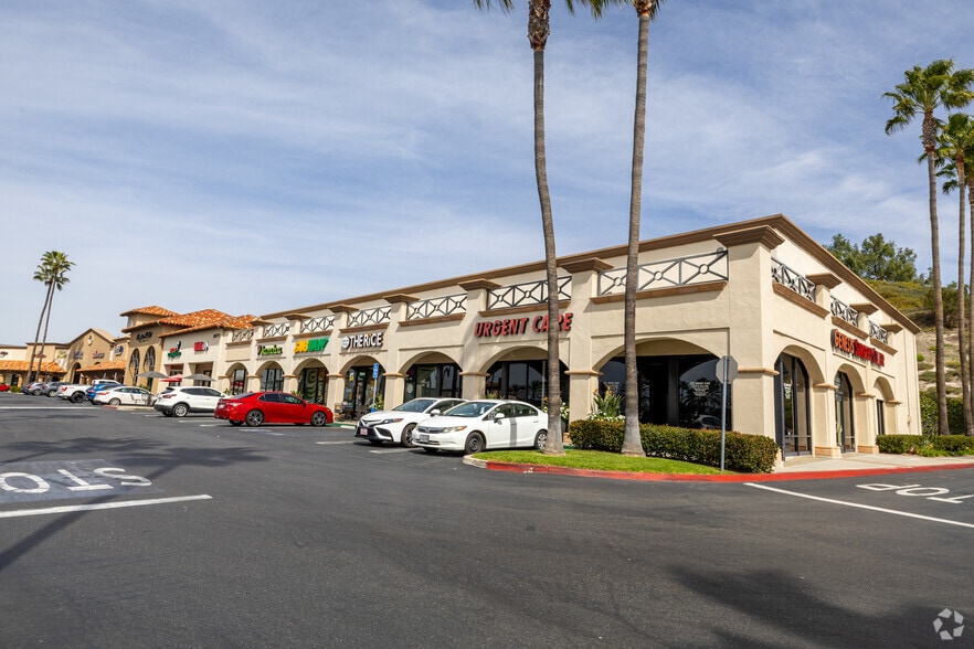 26731-26771 Portola Pky, Foothill Ranch, CA for lease - Primary Photo - Image 3 of 26