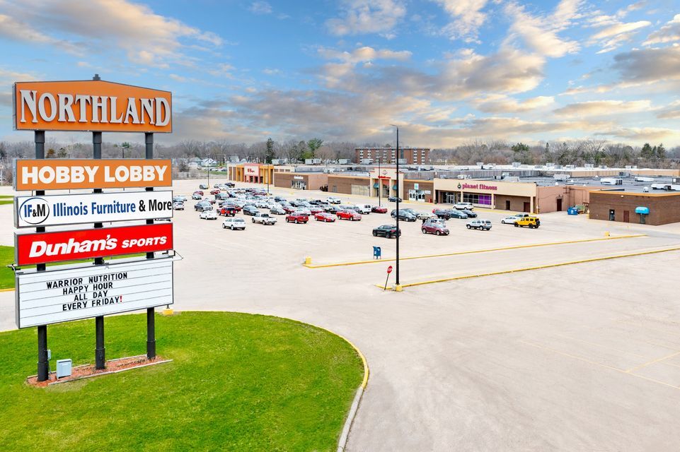 2900 E Lincolnway, Sterling, IL for lease Building Photo- Image 1 of 12