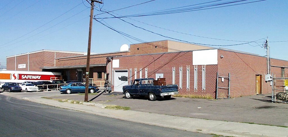 3301 E 42nd Ave, Denver, CO à vendre - Photo du bâtiment - Image 3 de 11