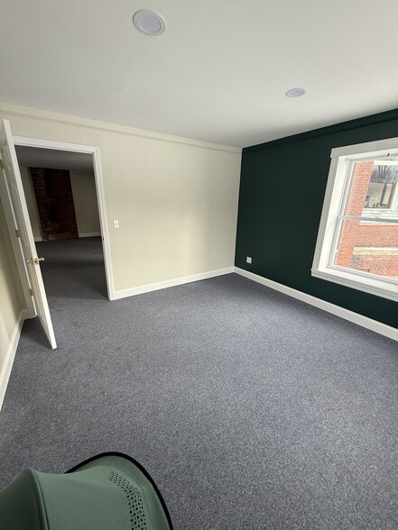 40 Canal St, Lancaster, NH for lease - Building Photo - Image 3 of 14