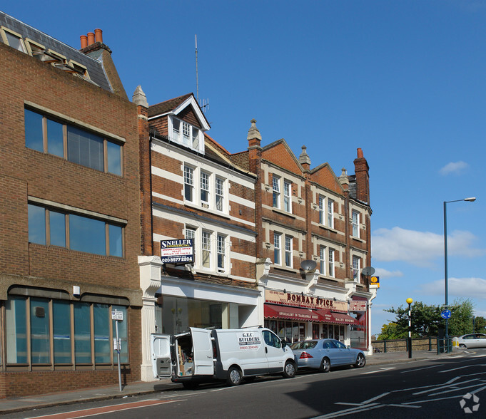 6 Park Rd, Teddington à vendre - Photo principale - Image 1 de 1