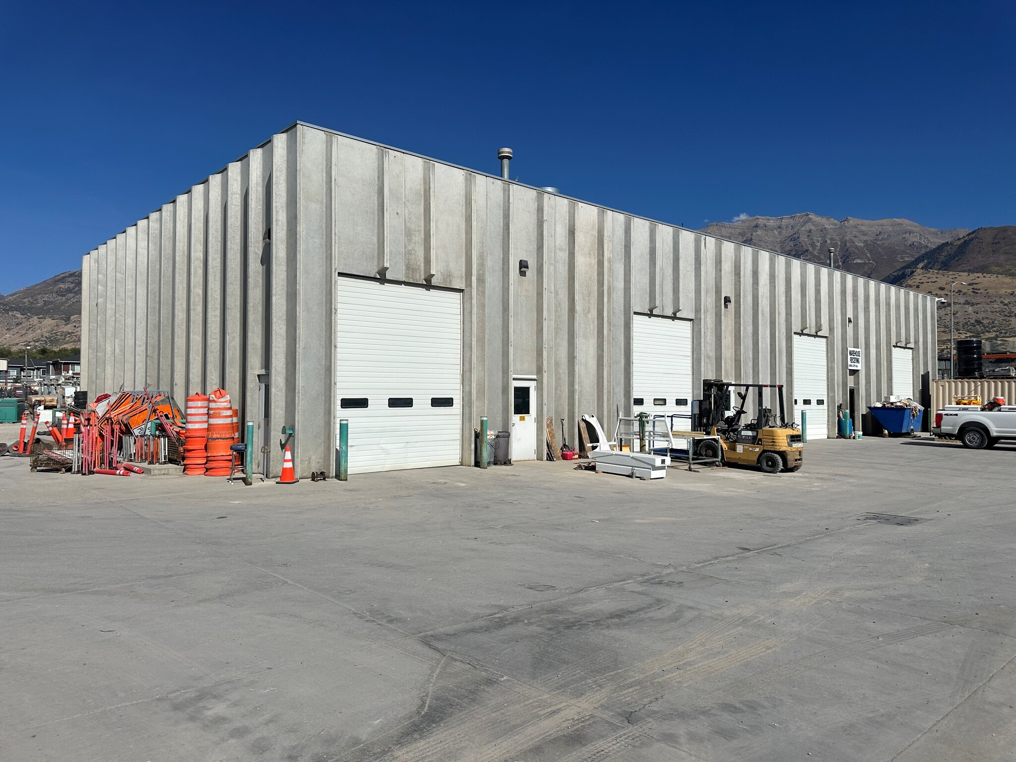 786 N Geneva Rd, Lindon, UT for sale Primary Photo- Image 1 of 2