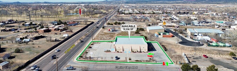6629 Airport Rd, Santa Fe, NM à vendre - Photo du bâtiment - Image 3 de 10