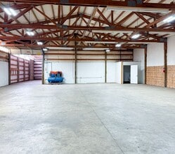 5330 Fargo St, Turner, OR à louer Photo intérieure- Image 1 de 3